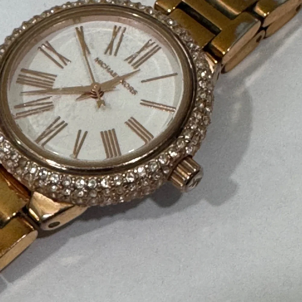 Michael Kors scuffing wear